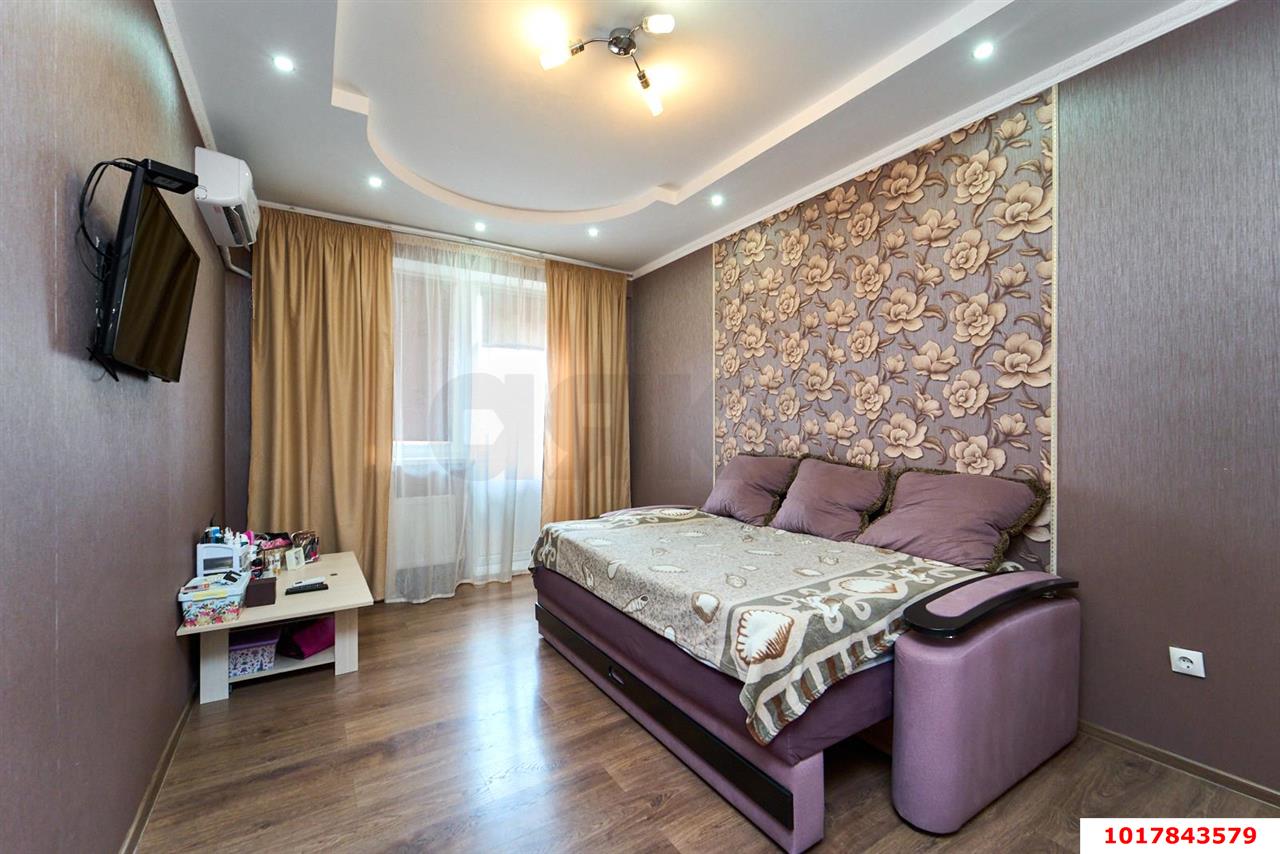 Фото №6: 2-комнатная квартира <span class="whitespace-nowrap">65 м²</span>, <span class="whitespace-nowrap">11/16 эт.</span> - Краснодар, Прикубанский внутригородской округ, жилой комплекс Времена Года-2, мкр. имени Петра Метальникова, ул. Петра Метальникова, 26