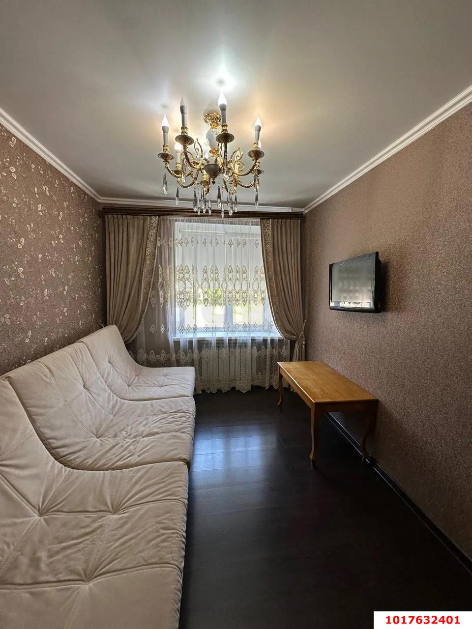 Фото №7: 4-комнатная квартира <span class="whitespace-nowrap">75 м²</span>, <span class="whitespace-nowrap">1/9 эт.</span> - Адыгейск, ул. Чайковского, 3
