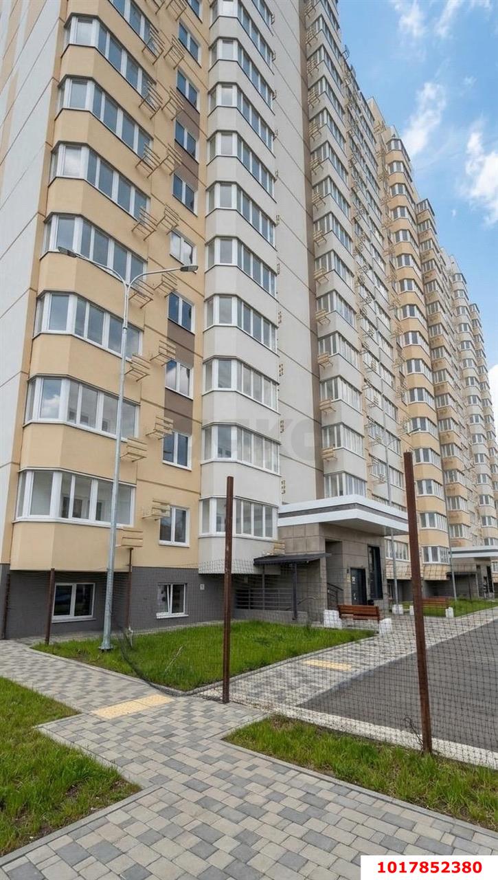 Фото №2: Кладовка <span class="whitespace-nowrap">33 м²</span>, <span class="whitespace-nowrap">1/16 эт.</span> - Краснодар, Прикубанский внутригородской округ, Восточный, мкр. жилой комплекс Квартал № 6, ул. Генерал-лейтенанта Александра Сапрунова, 25