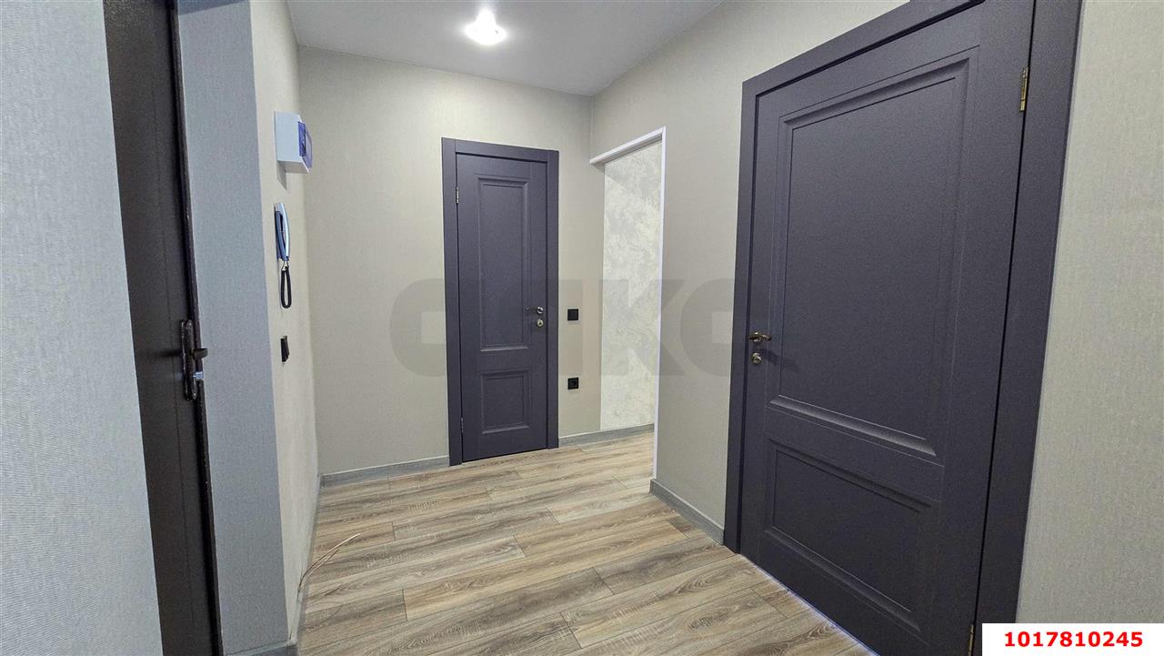 Фото №11: 1-комнатная квартира <span class="whitespace-nowrap">46 м²</span>, <span class="whitespace-nowrap">4/22 эт.</span> - Краснодар, Карасунский внутригородской округ, мкр. Гидростроителей, пр-кт имени писателя Знаменского, 9к2