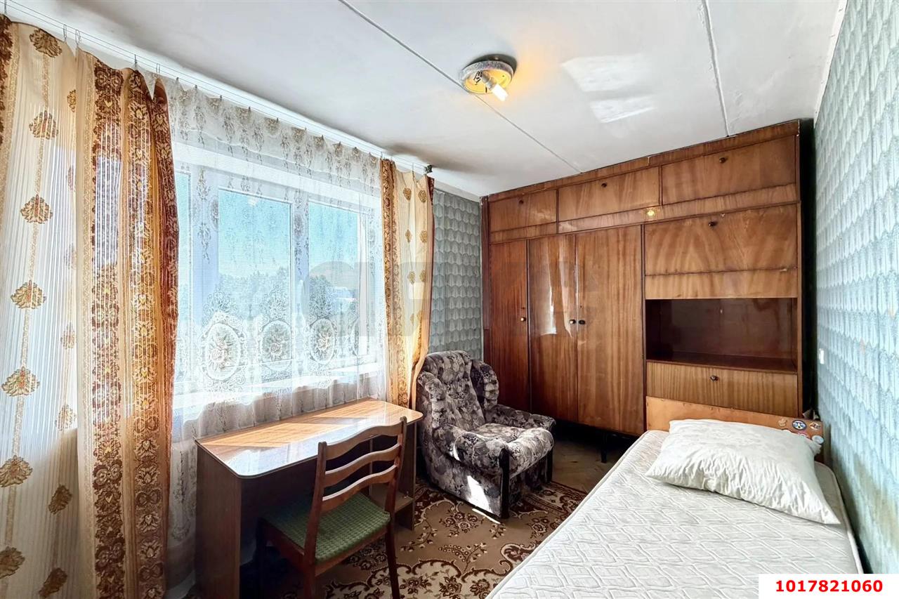 Фото №4: 2-комнатная квартира <span class="whitespace-nowrap">44 м²</span>, <span class="whitespace-nowrap">5/5 эт.</span> - Краснодар, Центральный внутригородской округ, мкр. Черёмушки, ул. Ставропольская, 222