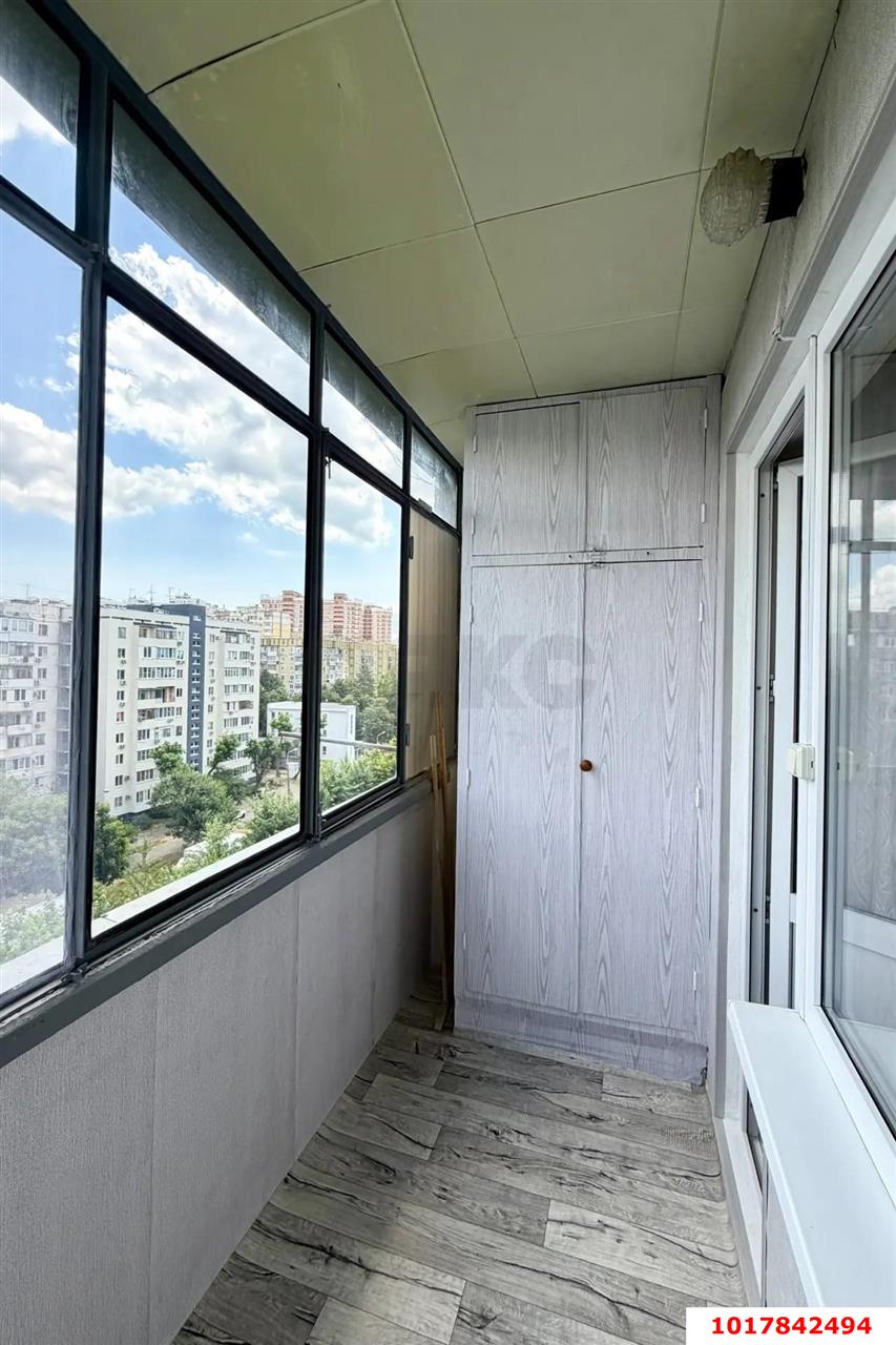 Фото №11: 1-комнатная квартира <span class="whitespace-nowrap">37 м²</span>, <span class="whitespace-nowrap">8/9 эт.</span> - Краснодар, Карасунский внутригородской округ, мкр. Комсомольский, ул. Уральская, 178