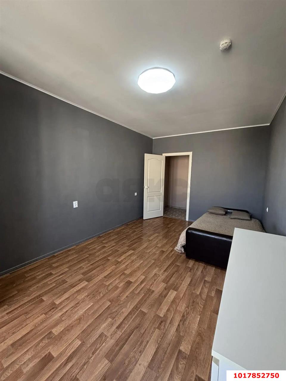 Фото №3: 1-комнатная квартира <span class="whitespace-nowrap">42 м²</span>, <span class="whitespace-nowrap">14/16 эт.</span> - Краснодар, Прикубанский внутригородской округ, мкр. Восточно-Кругликовский, ул. Черкасская, 137