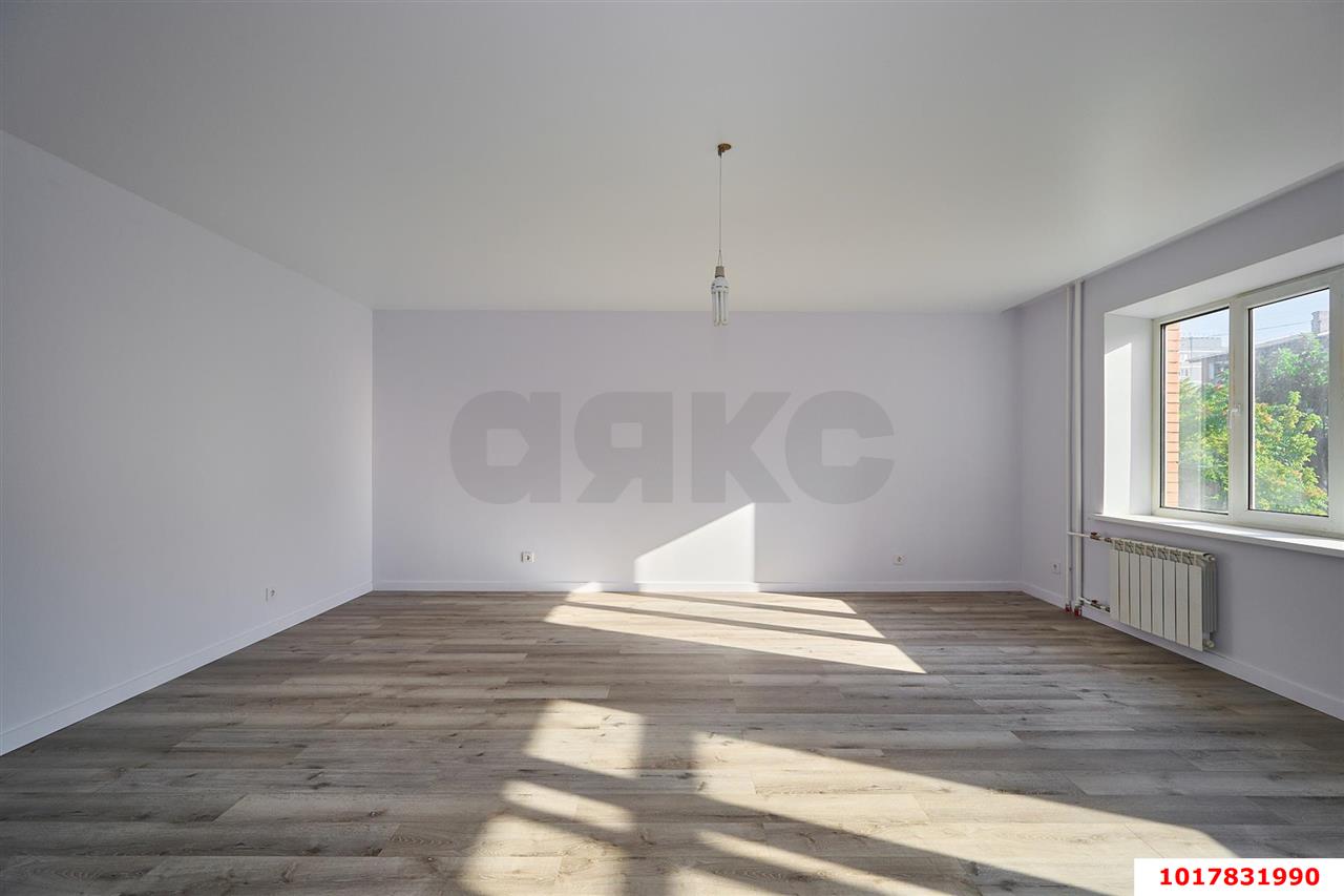 Фото №4: 3-комнатная квартира <span class="whitespace-nowrap">125 м²</span>, <span class="whitespace-nowrap">2/10 эт.</span> - Краснодар, Западный внутригородской округ, мкр. Центральный, пр-д Одесский, 4/1