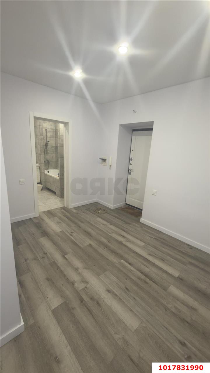 Фото №5: 3-комнатная квартира <span class="whitespace-nowrap">125 м²</span>, <span class="whitespace-nowrap">2/10 эт.</span> - Краснодар, Западный внутригородской округ, мкр. Центральный, пр-д Одесский, 4