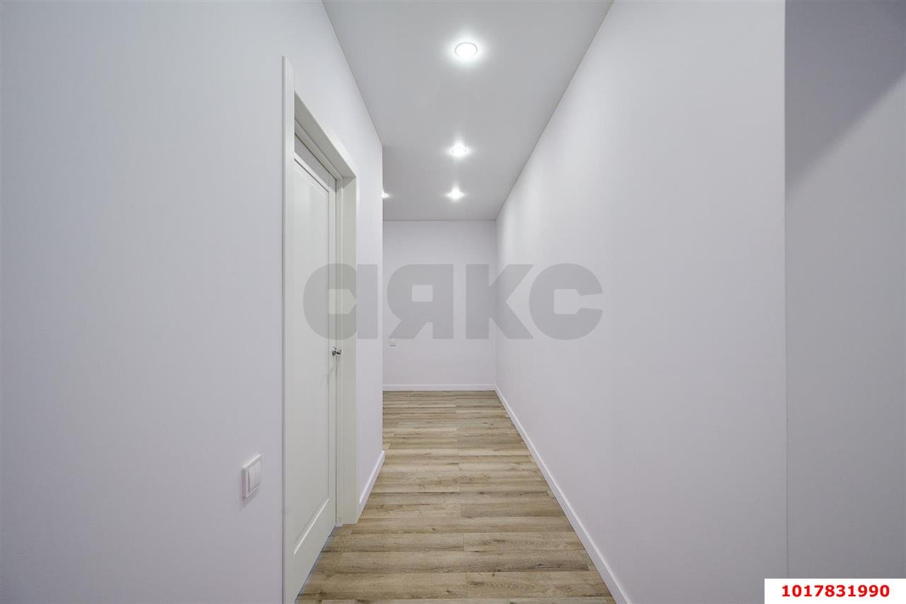 Фото №15: 3-комнатная квартира <span class="whitespace-nowrap">125 м²</span>, <span class="whitespace-nowrap">2/10 эт.</span> - Краснодар, Западный внутригородской округ, мкр. Центральный, пр-д Одесский, 4/1