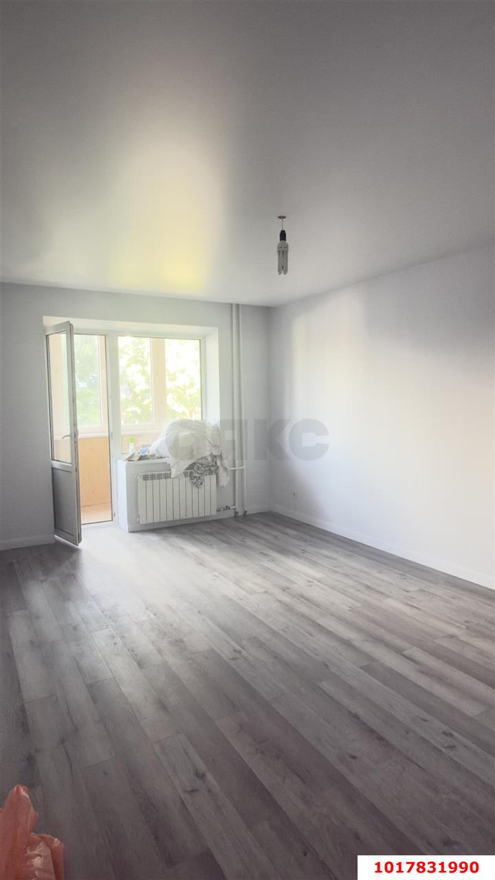 Фото №2: 3-комнатная квартира <span class="whitespace-nowrap">125 м²</span>, <span class="whitespace-nowrap">2/10 эт.</span> - Краснодар, Западный внутригородской округ, мкр. Центральный, пр-д Одесский, 4