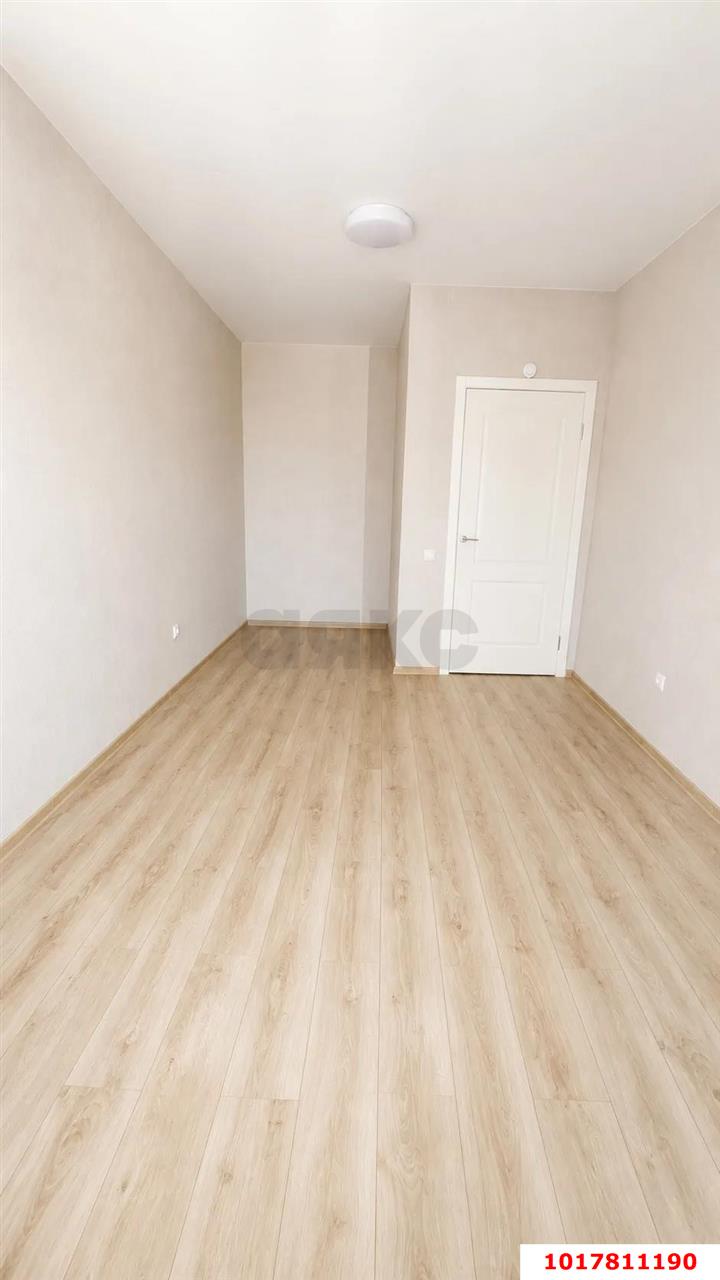 Фото №2: 1-комнатная квартира <span class="whitespace-nowrap">34 м²</span>, <span class="whitespace-nowrap">13/24 эт.</span> - Краснодар, Прикубанский внутригородской округ, мкр. Музыкальный, ул. Российская, 257/7к2