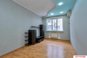 Фото №1: 1-комнатная квартира <span class="whitespace-nowrap">39 м²</span>, <span class="whitespace-nowrap">3/5 эт.</span> - Краснодар, мкр. Музыкальный, ул. имени С.В. Рахманинова, 1
