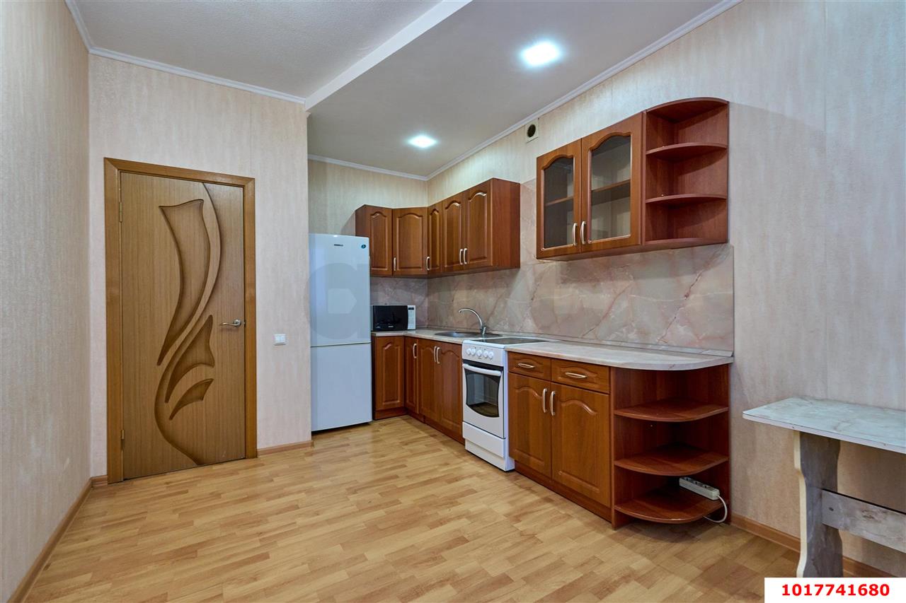 Фото №2: 1-комнатная квартира <span class="whitespace-nowrap">44 м²</span>, <span class="whitespace-nowrap">3/5 эт.</span> - Краснодар, Прикубанский внутригородской округ, мкр. Музыкальный, ул. имени С.В. Рахманинова, 1