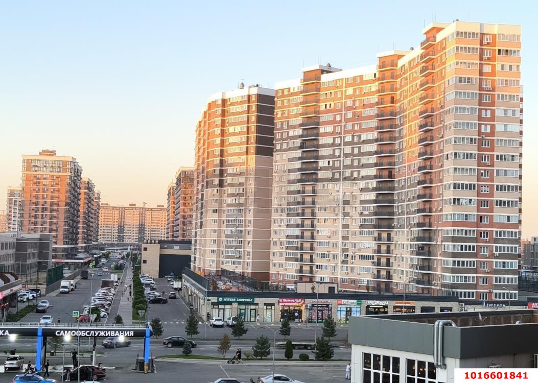 Фото №4: 3-комнатная квартира <span class="whitespace-nowrap">64 м²</span>, <span class="whitespace-nowrap">7/19 эт.</span> - Краснодар, Прикубанский внутригородской округ, мкр. жилой комплекс Грани, ул. Западный Обход, 45к2