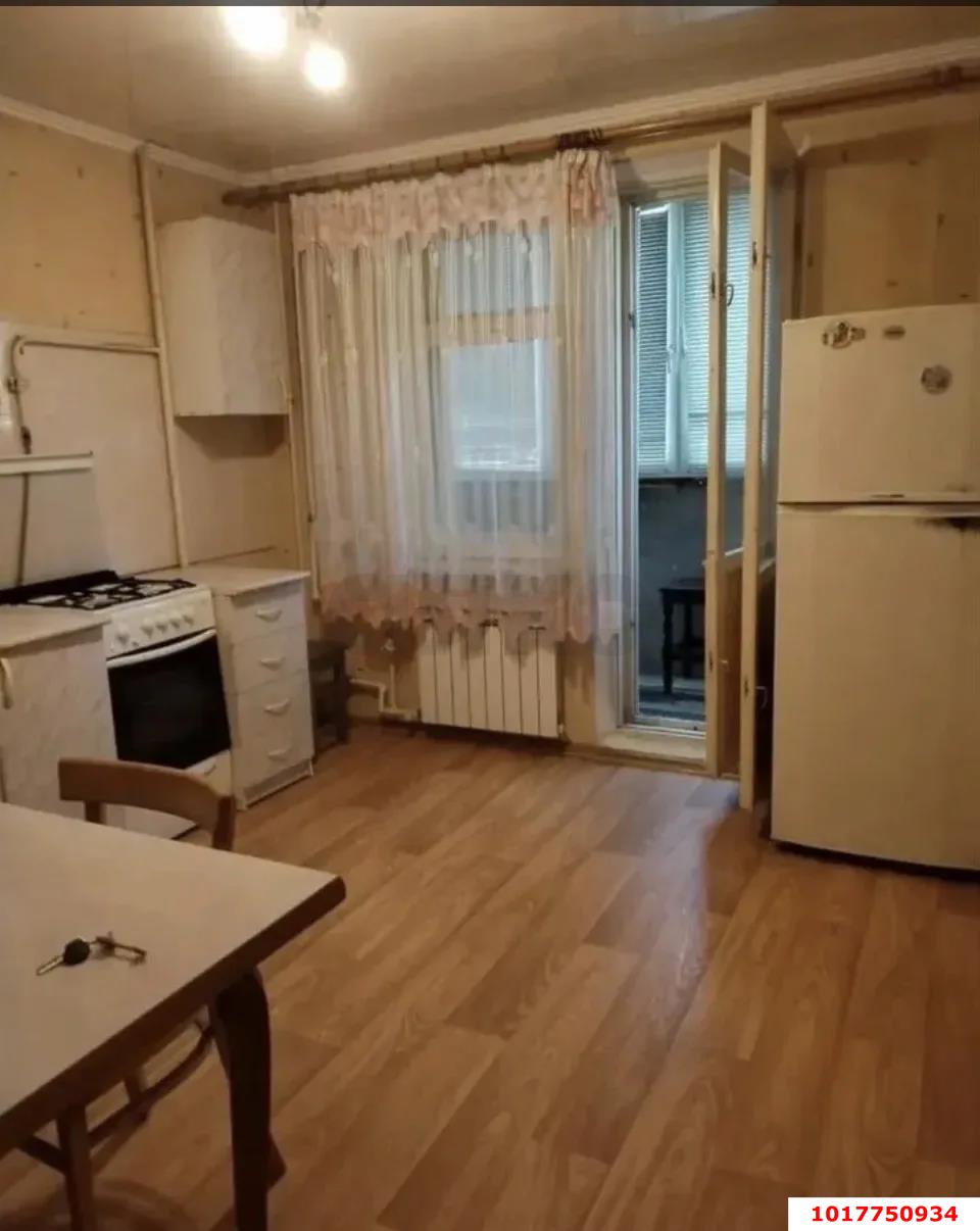 Фото №1: 1-комнатная квартира <span class="whitespace-nowrap">43 м²</span>, <span class="whitespace-nowrap">2/5 эт.</span> - Лорис, мкр. Карасунский внутригородской округ, ул. Садовая, 32