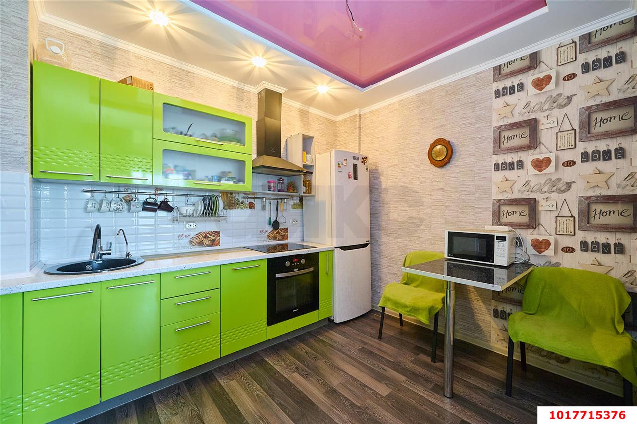Фото №1: 1-комнатная квартира <span class="whitespace-nowrap">41 м²</span>, <span class="whitespace-nowrap">1/3 эт.</span> - Краснодар, Прикубанский внутригородской округ, мкр. жилой комплекс Россинский, пр-д 1-й Краснодарский, 2к3