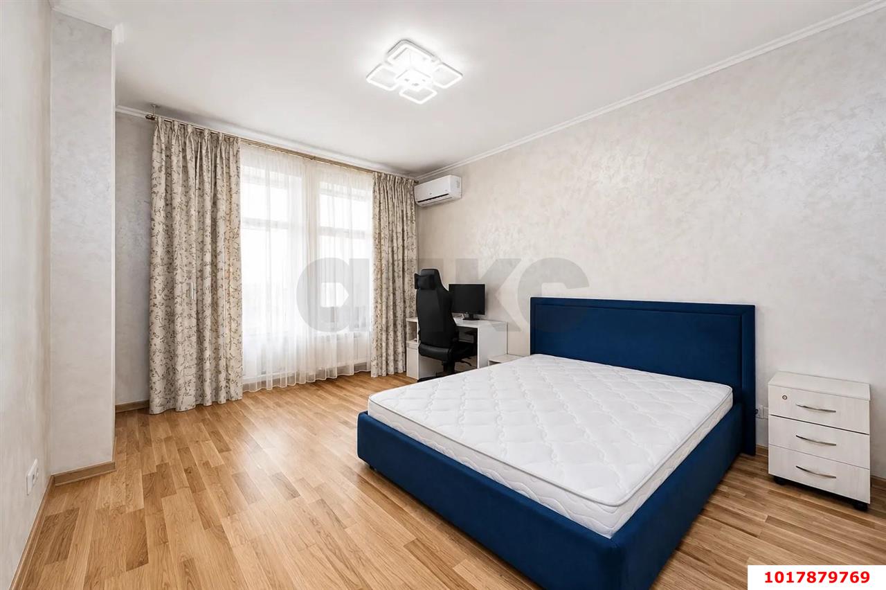 Фото №6: 3-комнатная квартира <span class="whitespace-nowrap">118 м²</span>, <span class="whitespace-nowrap">2/23 эт.</span> - Краснодар, Западный внутригородской округ, ЖК Новый Город, мкр. Юбилейный, б-р Клары Лучко, 14к3