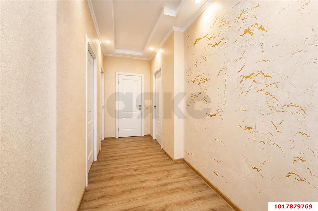 Фото №10: 3-комнатная квартира <span class="whitespace-nowrap">118 м²</span>, <span class="whitespace-nowrap">2/23 эт.</span> - Краснодар, Западный внутригородской округ, ЖК Новый Город, мкр. Юбилейный, б-р Клары Лучко, 14к3