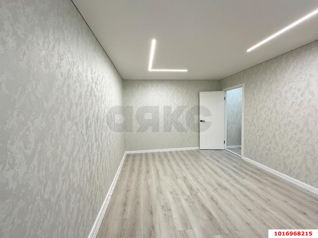 Фото №9: 1-комнатная квартира <span class="whitespace-nowrap">38 м²</span>, <span class="whitespace-nowrap">2/9 эт.</span> - Краснодар, Центральный внутригородской округ, мкр. Дубинка, ул. Ставропольская, 172