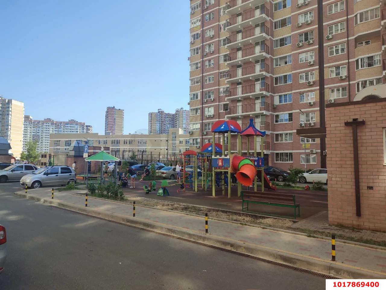 Фото №3: 1-комнатная квартира <span class="whitespace-nowrap">39 м²</span>, <span class="whitespace-nowrap">22/22 эт.</span> - Краснодар, Карасунский внутригородской округ, Почтовый, мкр. жилой комплекс Авиатор, ул. имени Валерия Гассия, 2
