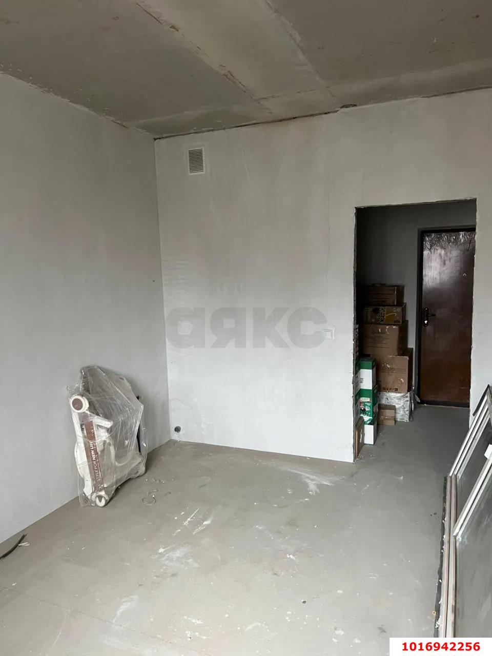 Фото №4: 1-комнатная квартира <span class="whitespace-nowrap">43 м²</span>, <span class="whitespace-nowrap">12/19 эт.</span> - Краснодар, Прикубанский внутригородской округ, ЖК Тополиная Топольковая, мкр. имени Петра Метальникова, ул. Тополиная, 40/1