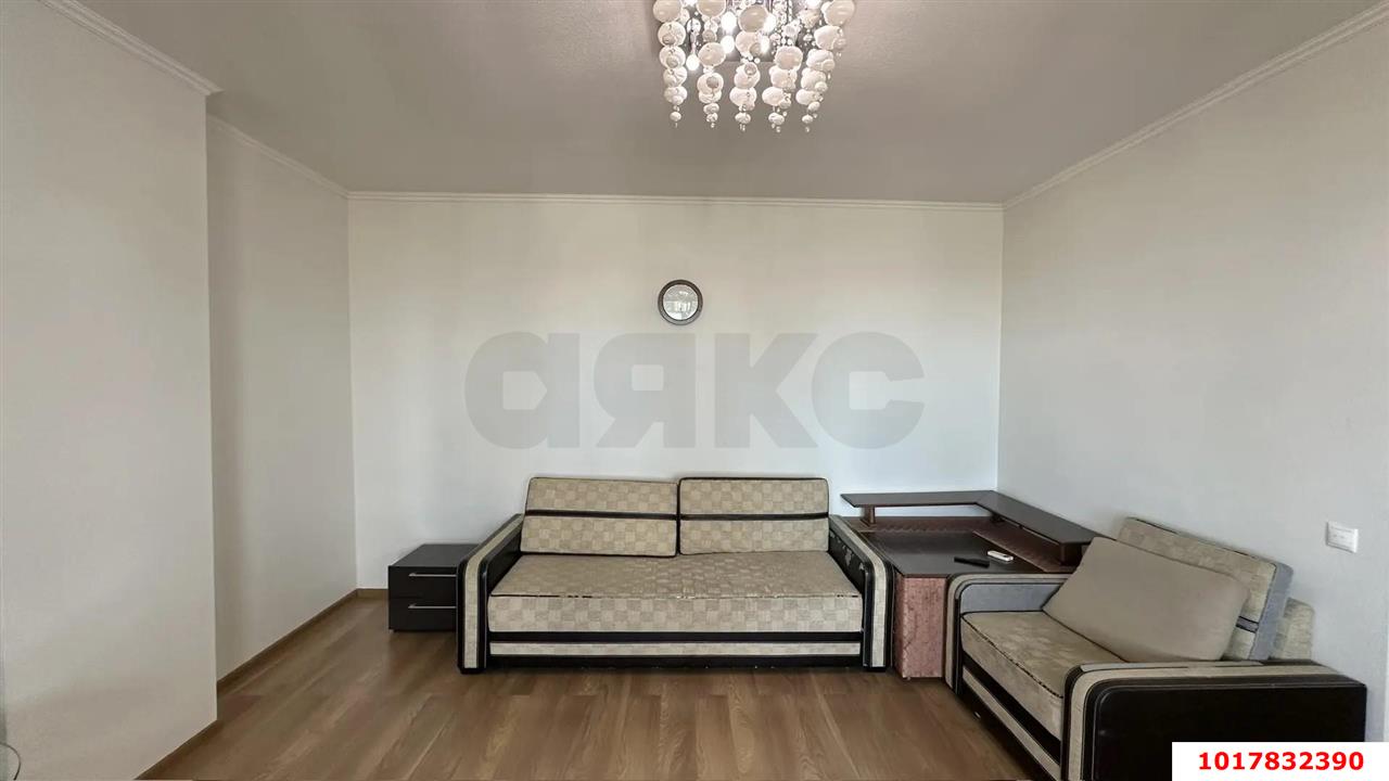 Фото №4: 3-комнатная квартира <span class="whitespace-nowrap">94 м²</span>, <span class="whitespace-nowrap">13/15 эт.</span> - Краснодар, Западный внутригородской округ, мкр. Кожзавод, ул. Фридриха Энгельса