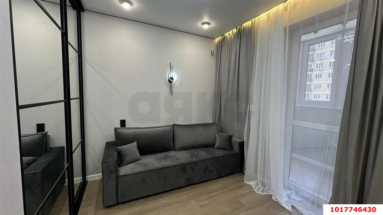 Фото №7: 2-комнатная квартира <span class="whitespace-nowrap">40 м²</span>, <span class="whitespace-nowrap">8/17 эт.</span> - Краснодар, Прикубанский внутригородской округ, имени Петра Метальникова, мкр. жилой комплекс Победа-2, ул. Цезаря Куникова, 35