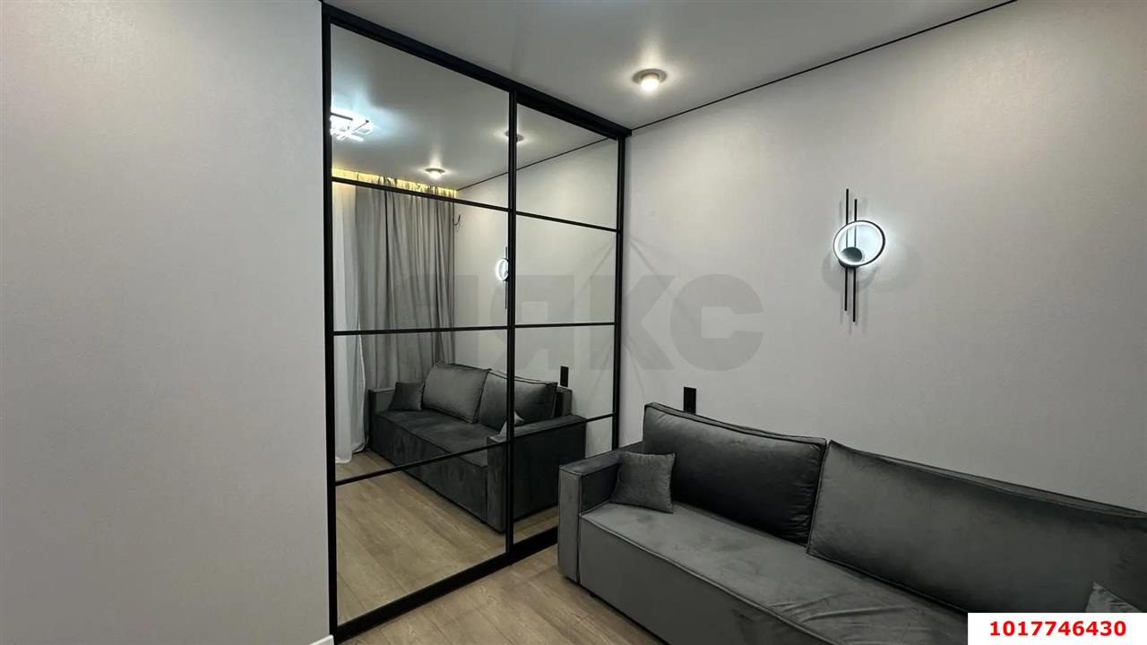 Фото №6: 2-комнатная квартира <span class="whitespace-nowrap">40 м²</span>, <span class="whitespace-nowrap">8/17 эт.</span> - Краснодар, Прикубанский внутригородской округ, имени Петра Метальникова, мкр. жилой комплекс Победа-2, ул. Цезаря Куникова, 35