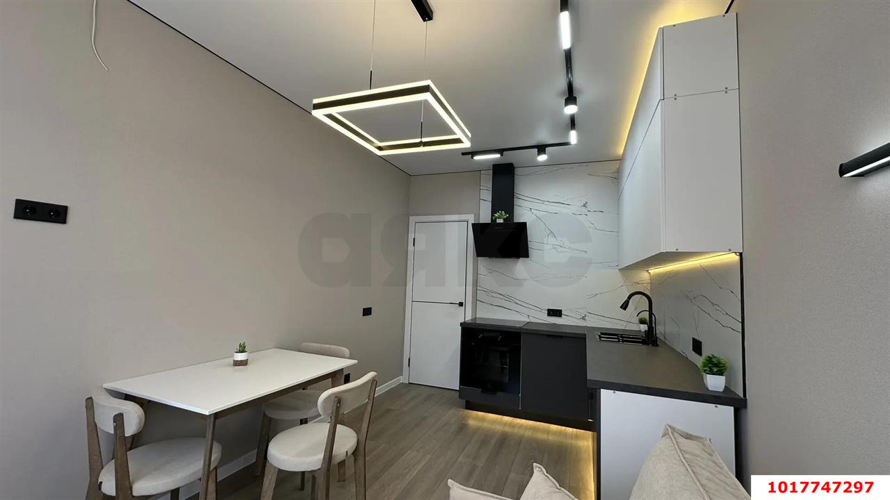 Фото №2: 2-комнатная квартира <span class="whitespace-nowrap">49 м²</span>, <span class="whitespace-nowrap">14/24 эт.</span> - Краснодар, Прикубанский внутригородской округ, ЖК Лучший, мкр. имени Петра Метальникова, ул. Петра Метальникова, 36