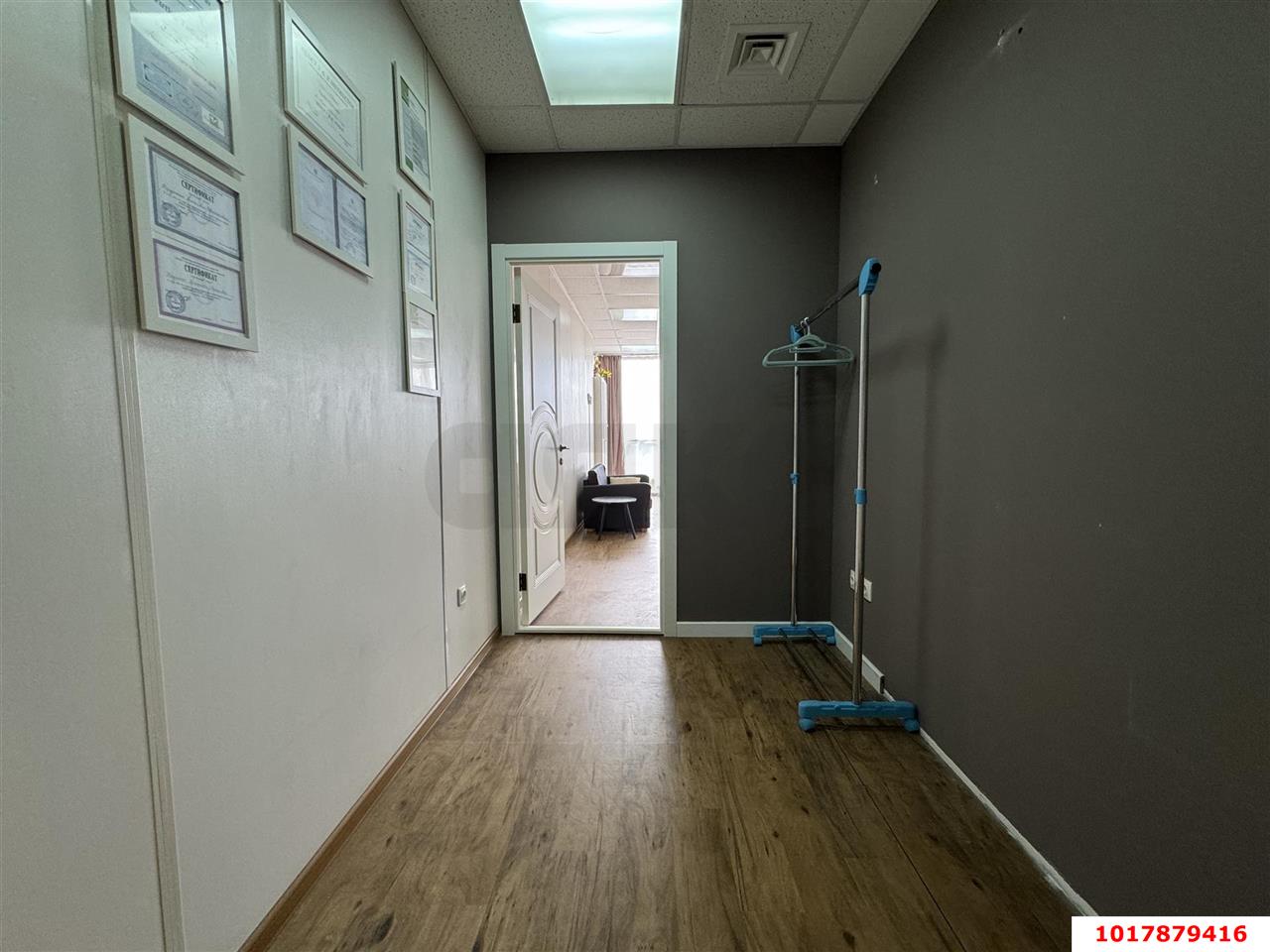 Фото №9: Офисное помещение <span class="whitespace-nowrap">42 м²</span>, <span class="whitespace-nowrap">6/7 эт.</span> - Краснодар, мкр. Западный внутригородской округ, ул. Шоссе Нефтяников, 28