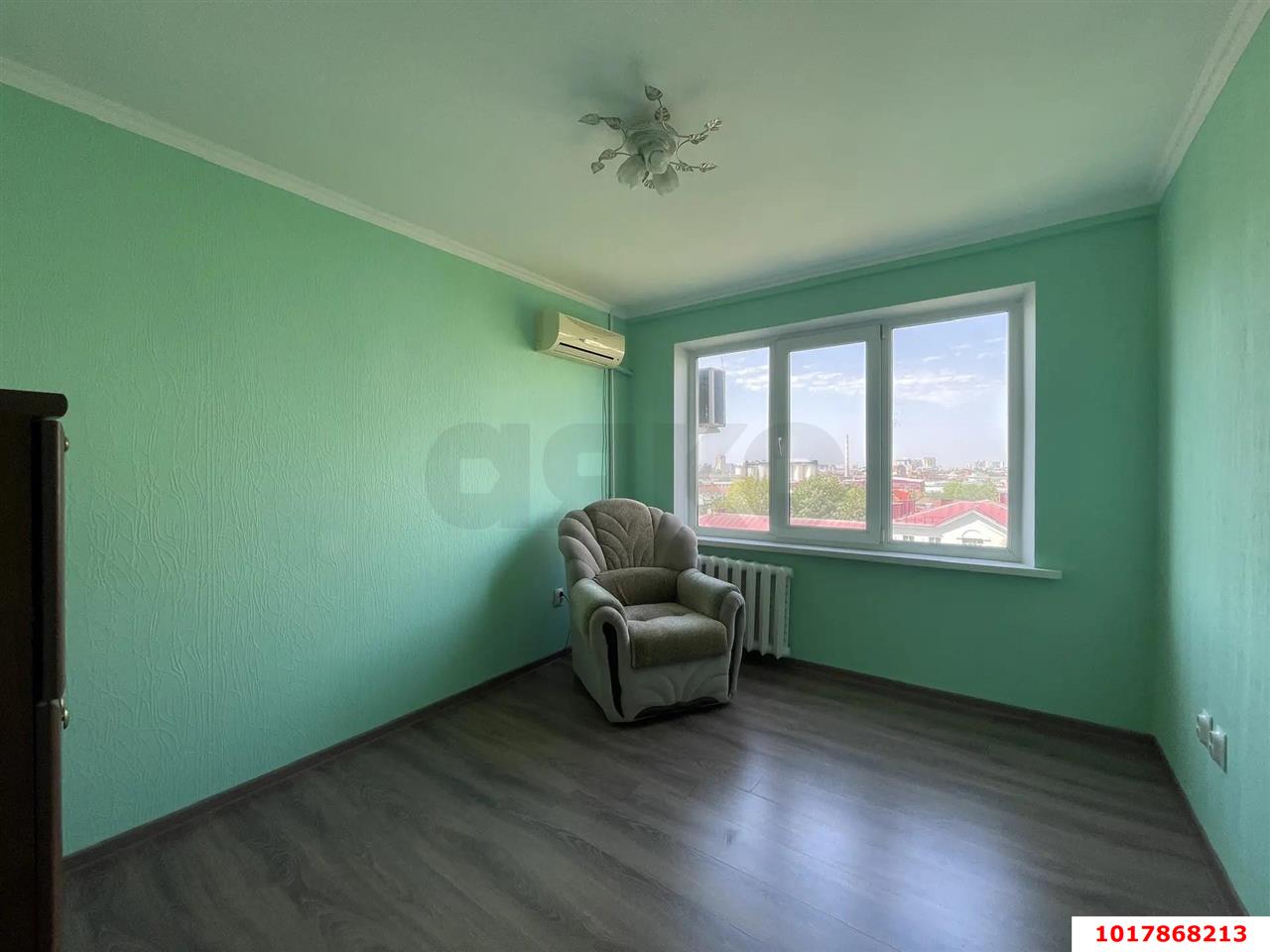 Фото №3: 2-комнатная квартира <span class="whitespace-nowrap">43 м²</span>, <span class="whitespace-nowrap">8/9 эт.</span> - Краснодар, Центральный внутригородской округ, мкр. Дубинка, ул. Ставропольская, 178