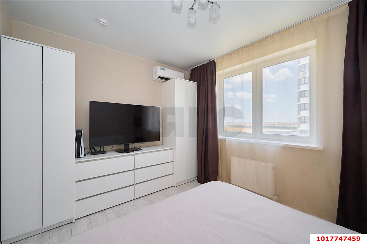 Фото №4: 2-комнатная квартира <span class="whitespace-nowrap">63 м²</span>, <span class="whitespace-nowrap">16/19 эт.</span> - Краснодар, Прикубанский внутригородской округ, Россинского, мкр. жилой комплекс Дружный-2, б-р Адмиралтейский, 3