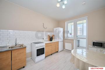Фото №1: 2-комнатная квартира <span class="whitespace-nowrap">51 м²</span>, <span class="whitespace-nowrap">16/19 эт.</span> - Краснодар, мкр. жилой комплекс Дружный-2, б-р Адмиралтейский, 3