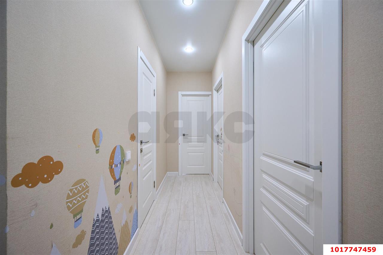 Фото №10: 2-комнатная квартира <span class="whitespace-nowrap">63 м²</span>, <span class="whitespace-nowrap">16/19 эт.</span> - Краснодар, Прикубанский внутригородской округ, Россинского, мкр. жилой комплекс Дружный-2, б-р Адмиралтейский, 3