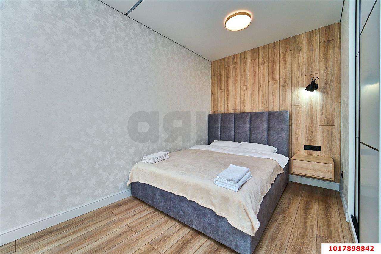 Фото №4: 1-комнатная квартира <span class="whitespace-nowrap">35 м²</span>, <span class="whitespace-nowrap">24/24 эт.</span> - Краснодар, Центральный внутригородской округ, мкр. Черёмушки, ул. Обрывная, 132/1