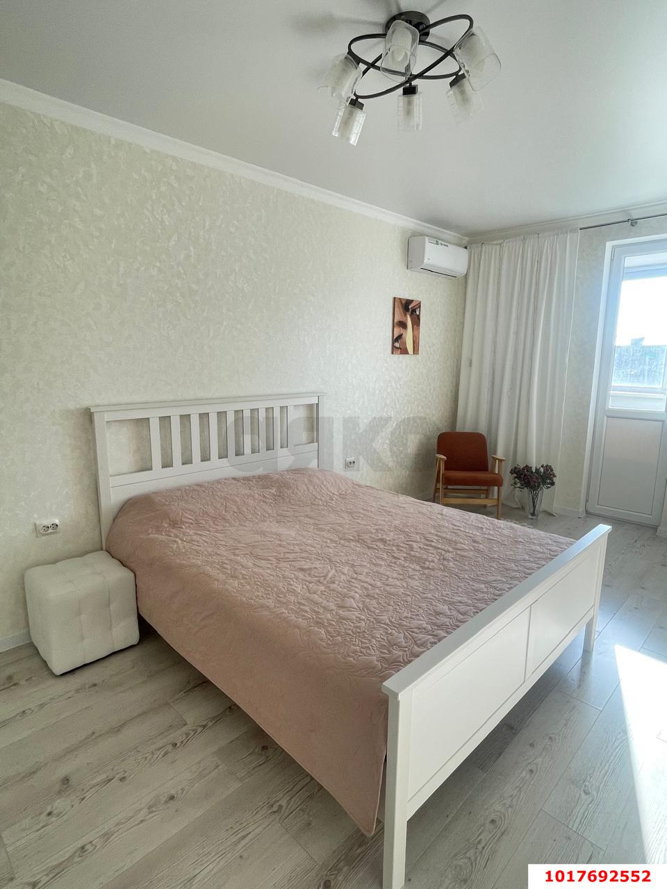 Фото №6: 2-комнатная квартира <span class="whitespace-nowrap">70 м²</span>, <span class="whitespace-nowrap">6/17 эт.</span> - Краснодар, Карасунский внутригородской округ, ЖК Грин Парк, мкр. Участок № 35, ул. имени Дмитрия Благоева, 29к2