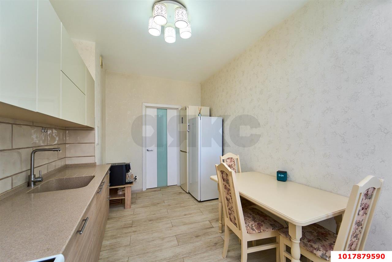 Фото №3: 2-комнатная квартира <span class="whitespace-nowrap">70 м²</span>, <span class="whitespace-nowrap">12/16 эт.</span> - Краснодар, Центральный внутригородской округ, Черёмушки, мкр. ЖК Фонтаны, ул. Воронежская, 47/Г