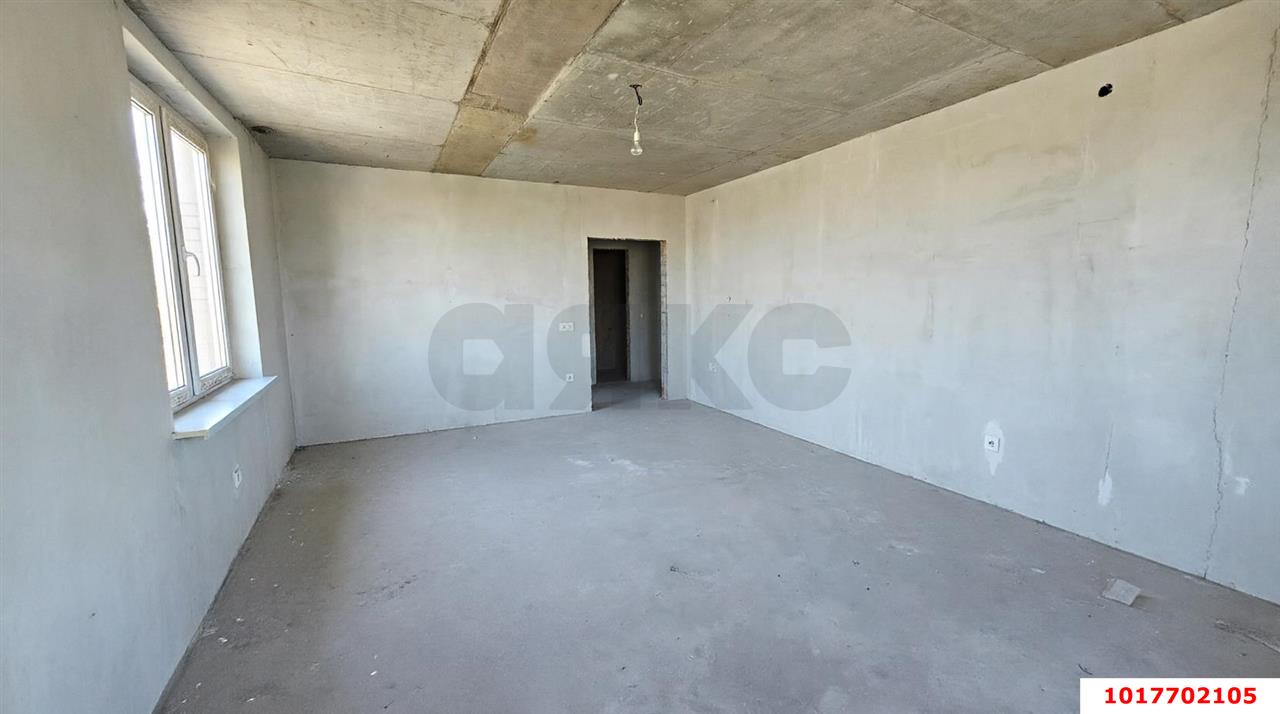 Фото №3: 2-комнатная квартира <span class="whitespace-nowrap">94 м²</span>, <span class="whitespace-nowrap">10/16 эт.</span> - Краснодар, Центральный внутригородской округ, мкр. Завод Измерительных Приборов, ул. Зиповская, 5/2