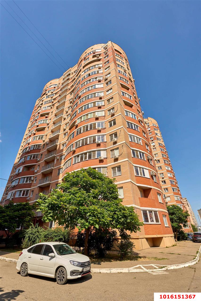 Фото №11: 3-комнатная квартира <span class="whitespace-nowrap">85 м²</span>, <span class="whitespace-nowrap">6/17 эт.</span> - Краснодар, Прикубанский внутригородской округ, мкр. Краевая Клиническая Больница, ул. Домбайская, 6