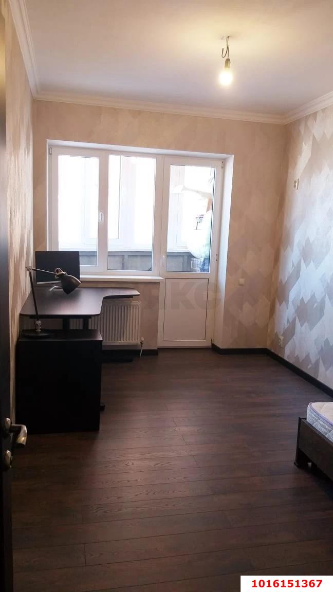 Фото №6: 3-комнатная квартира <span class="whitespace-nowrap">85 м²</span>, <span class="whitespace-nowrap">6/17 эт.</span> - Краснодар, Прикубанский внутригородской округ, мкр. Краевая Клиническая Больница, ул. Домбайская, 6