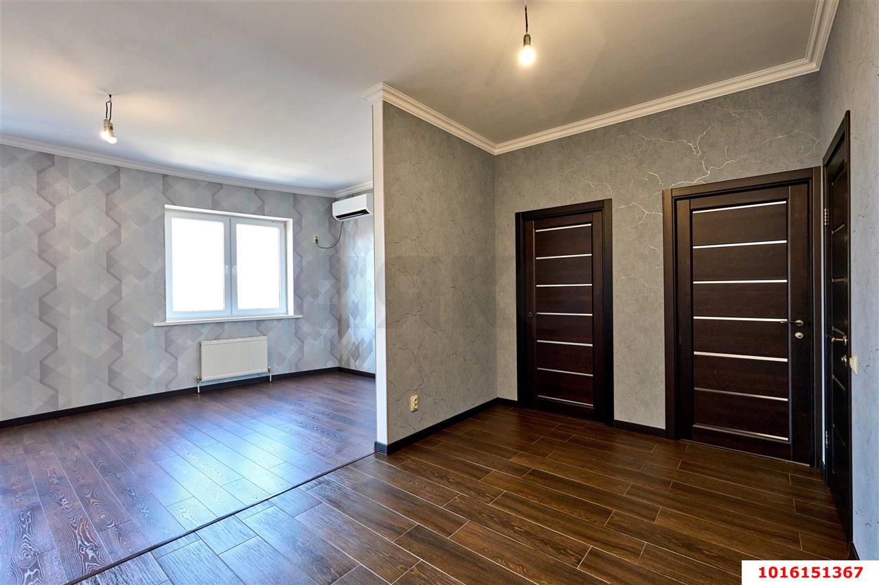 Фото №3: 3-комнатная квартира <span class="whitespace-nowrap">85 м²</span>, <span class="whitespace-nowrap">6/17 эт.</span> - Краснодар, Прикубанский внутригородской округ, мкр. Краевая Клиническая Больница, ул. Домбайская, 6