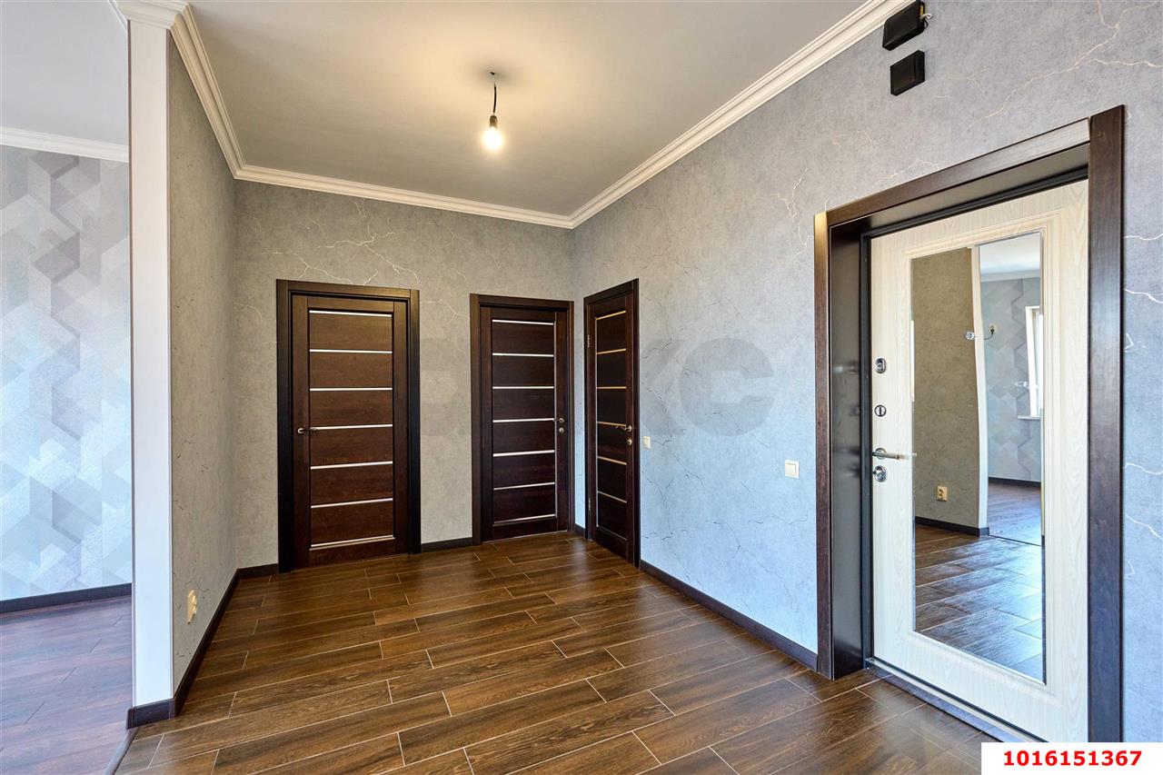 Фото №7: 3-комнатная квартира <span class="whitespace-nowrap">85 м²</span>, <span class="whitespace-nowrap">6/17 эт.</span> - Краснодар, Прикубанский внутригородской округ, мкр. Краевая Клиническая Больница, ул. Домбайская, 6