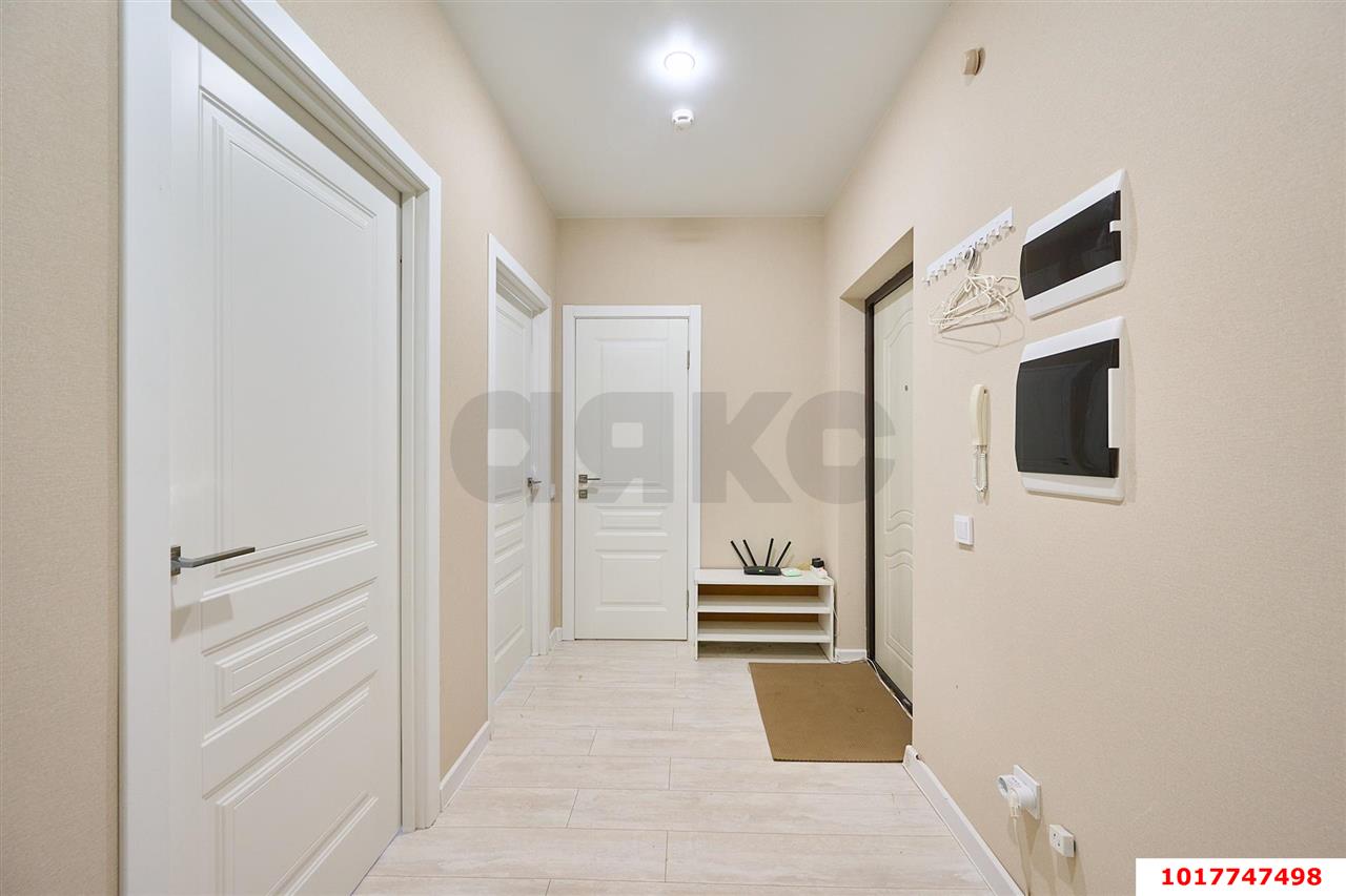 Фото №10: 1-комнатная квартира <span class="whitespace-nowrap">39 м²</span>, <span class="whitespace-nowrap">18/19 эт.</span> - Краснодар, Прикубанский внутригородской округ, Россинского, мкр. жилой комплекс Дружный-2, б-р Адмиралтейский, 3