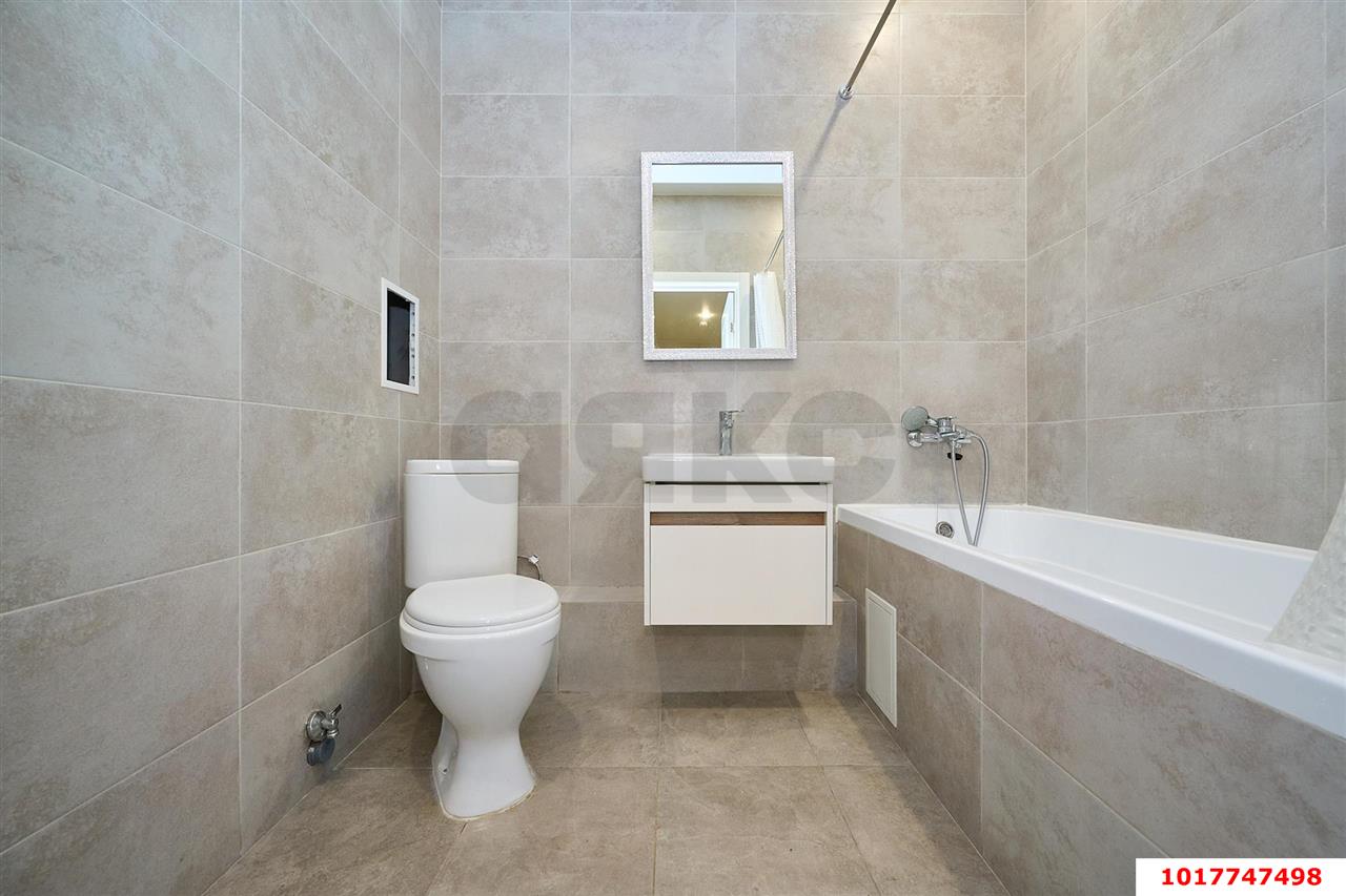 Фото №7: 1-комнатная квартира <span class="whitespace-nowrap">39 м²</span>, <span class="whitespace-nowrap">18/19 эт.</span> - Краснодар, Прикубанский внутригородской округ, Россинского, мкр. жилой комплекс Дружный-2, б-р Адмиралтейский, 3