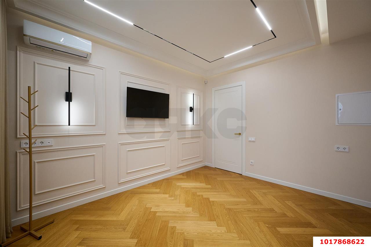 Фото №15: 3-комнатная квартира <span class="whitespace-nowrap">105 м²</span>, <span class="whitespace-nowrap">9/16 эт.</span> - Краснодар, Центральный внутригородской округ, мкр. Центральный, ул. Митрофана Седина, 51/1