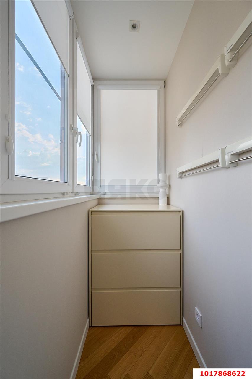 Фото №10: 3-комнатная квартира <span class="whitespace-nowrap">105 м²</span>, <span class="whitespace-nowrap">9/16 эт.</span> - Краснодар, Центральный внутригородской округ, мкр. Центральный, ул. Митрофана Седина, 51/1