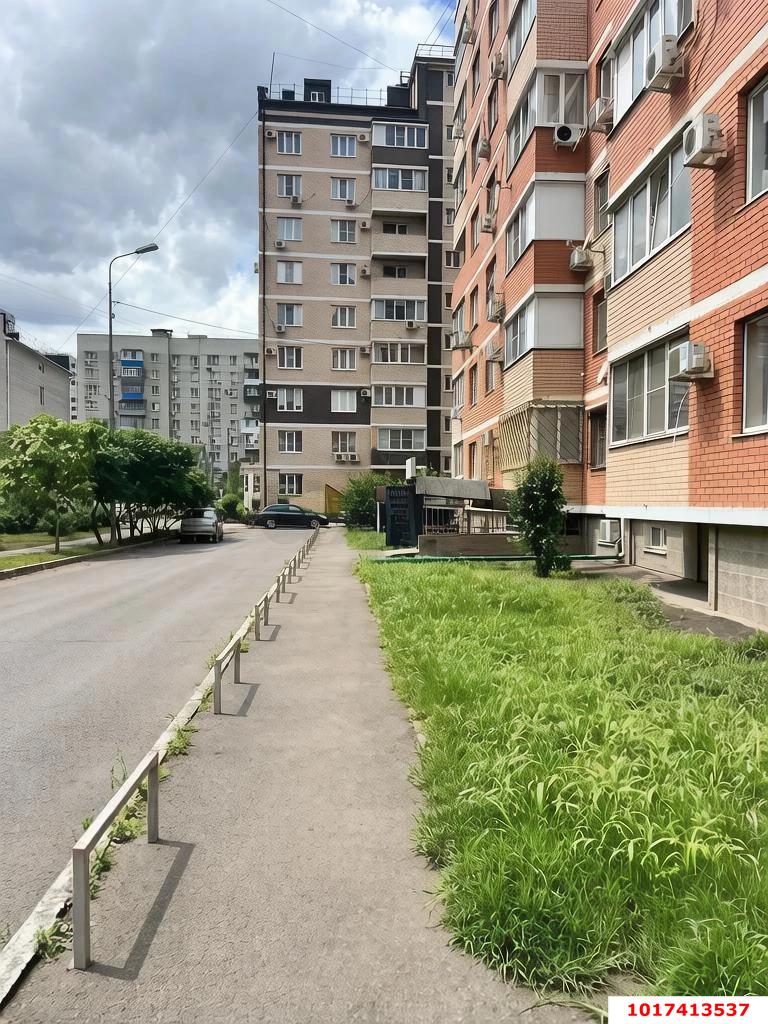 Фото №3: Студия <span class="whitespace-nowrap">52 м²</span>, <span class="whitespace-nowrap">-1/18 эт.</span> - Краснодар, Прикубанский внутригородской округ, мкр. Краевая Клиническая Больница, ул. Восточно-Кругликовская, 76/1