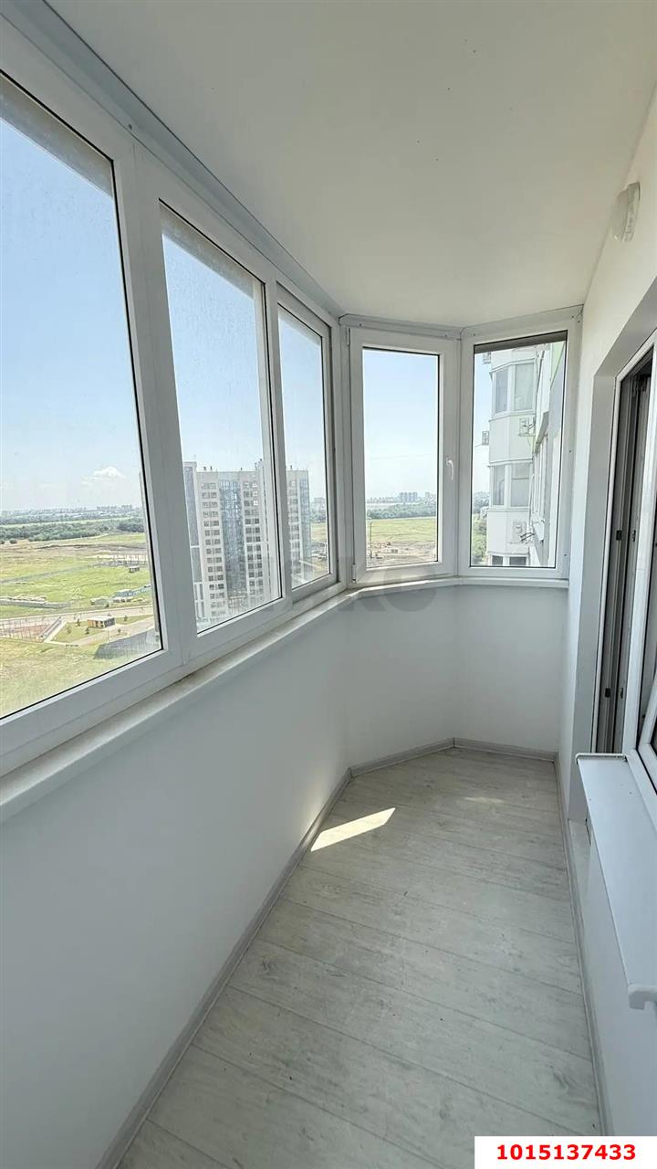 Фото №10: 2-комнатная квартира <span class="whitespace-nowrap">67 м²</span>, <span class="whitespace-nowrap">14/16 эт.</span> - Краснодар, Прикубанский внутригородской округ, Восточный, мкр. жилой комплекс Квартал № 6, ул. имени Героя Советского Союза Дмитрия Мирошниченко, 43
