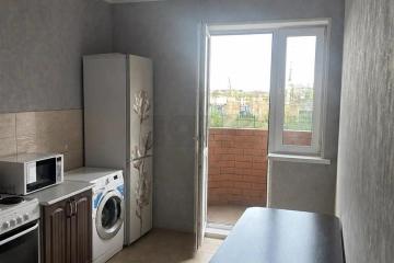 Фото №1: 1-комнатная квартира <span class="whitespace-nowrap">32 м²</span>, <span class="whitespace-nowrap">2/17 эт.</span> - Краснодар, мкр. жилой комплекс Видный, ул. Командорская, 3к1