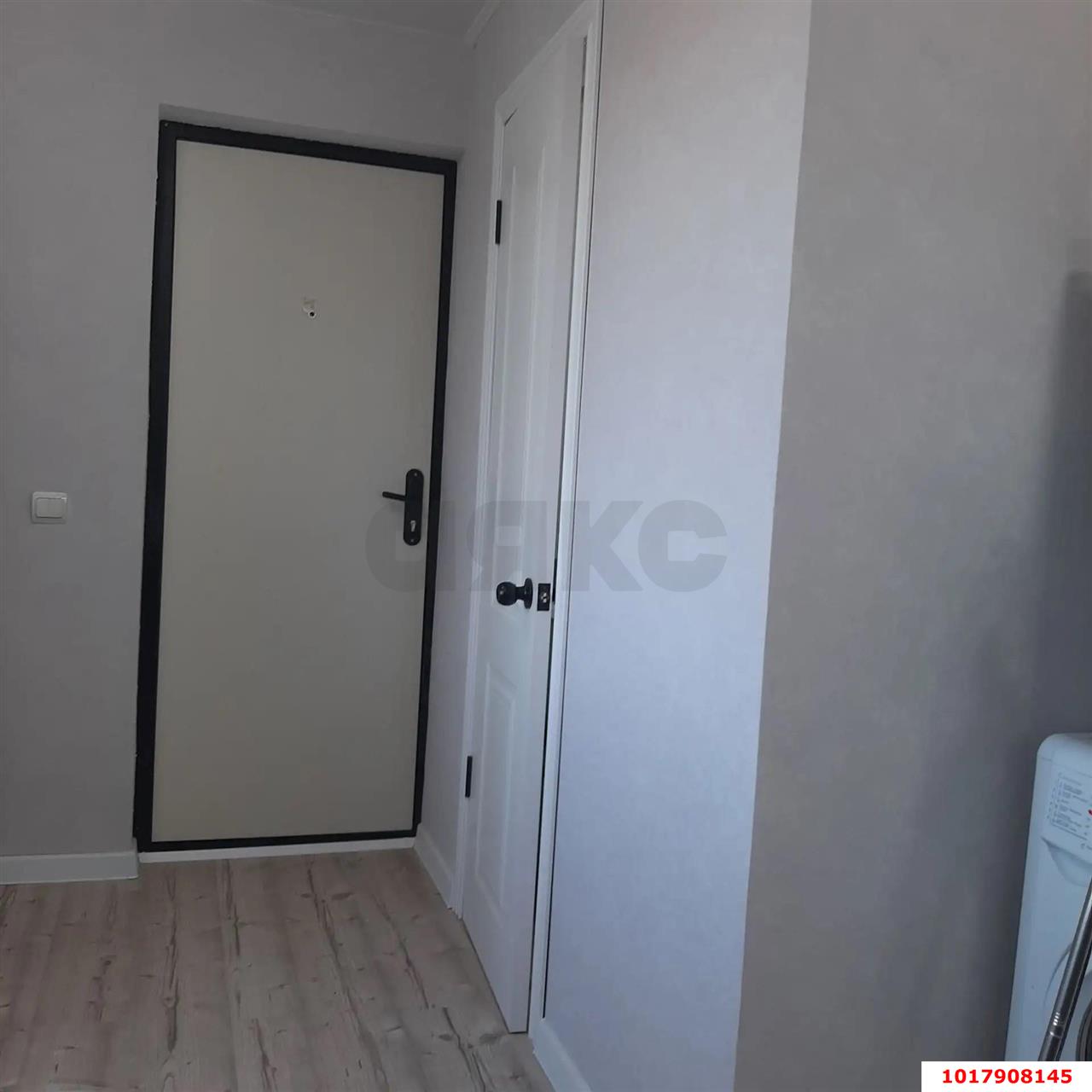 Фото №6: Студия <span class="whitespace-nowrap">14 м²</span>, <span class="whitespace-nowrap">4/5 эт.</span> - Краснодар, Центральный внутригородской округ, мкр. Черёмушки, ул. Свободная, 76