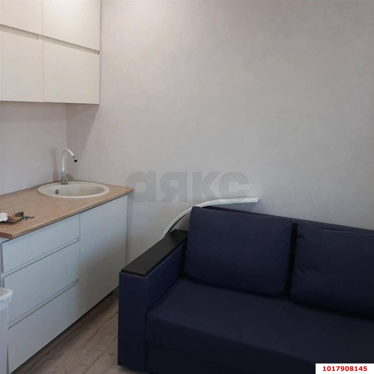 Фото №3: Студия <span class="whitespace-nowrap">14 м²</span>, <span class="whitespace-nowrap">4/5 эт.</span> - Краснодар, Центральный внутригородской округ, мкр. Черёмушки, ул. Свободная, 76