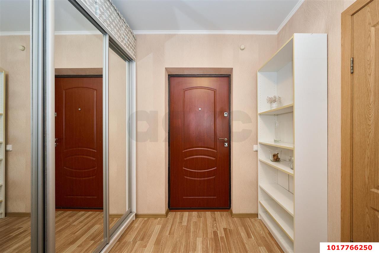 Фото №5: 1-комнатная квартира <span class="whitespace-nowrap">44 м²</span>, <span class="whitespace-nowrap">18/25 эт.</span> - Краснодар, Центральный внутригородской округ, Центральный, мкр. ЖК Три Богатыря, ул. Садовая, 161/2к2