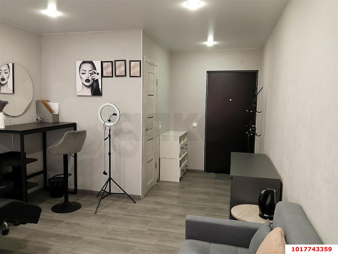 Фото №3: Офисное помещение <span class="whitespace-nowrap">19 м²</span>, <span class="whitespace-nowrap">1/12 эт.</span> - Краснодар, Карасунский внутригородской округ, Почтовый, мкр. жилой комплекс Дом у реки, ул. Кружевная, 4